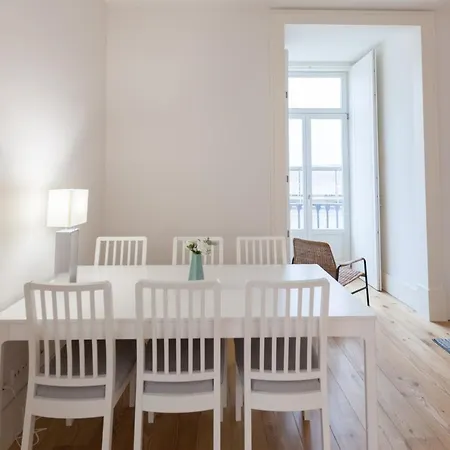 Flh Augusta's Arch Bright Flat Лиссабон